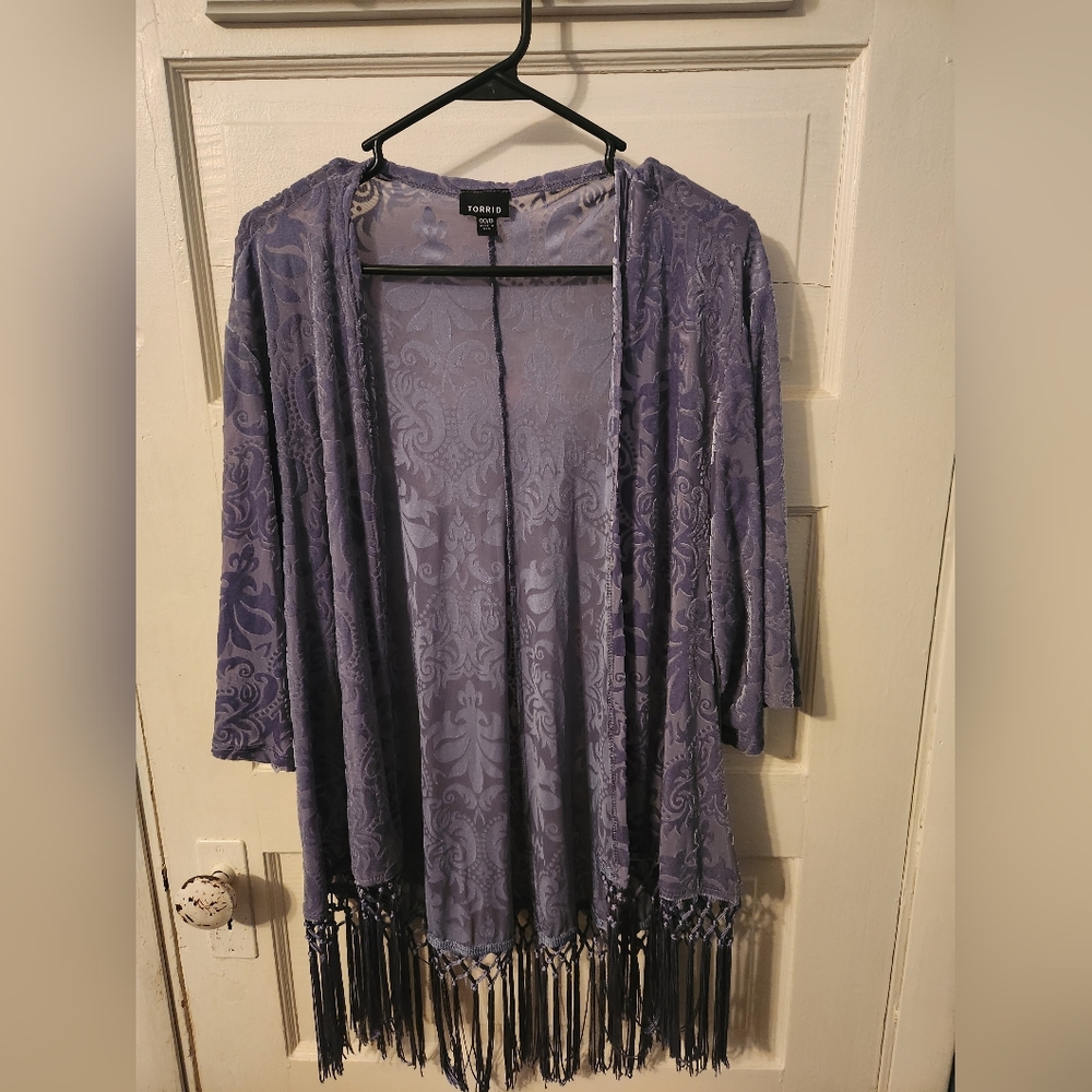 Torrid gray velvet wrap size 10/12